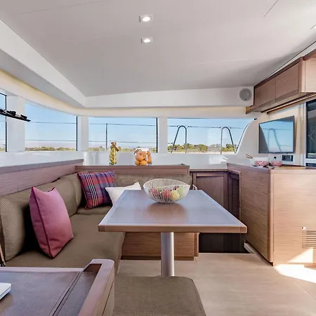 Morton Catamaran